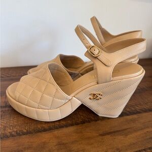 Chanel Beige Leather Quilted CC Logo Heels Wedges EU 39.5 US 9.5 Authentic Shoes